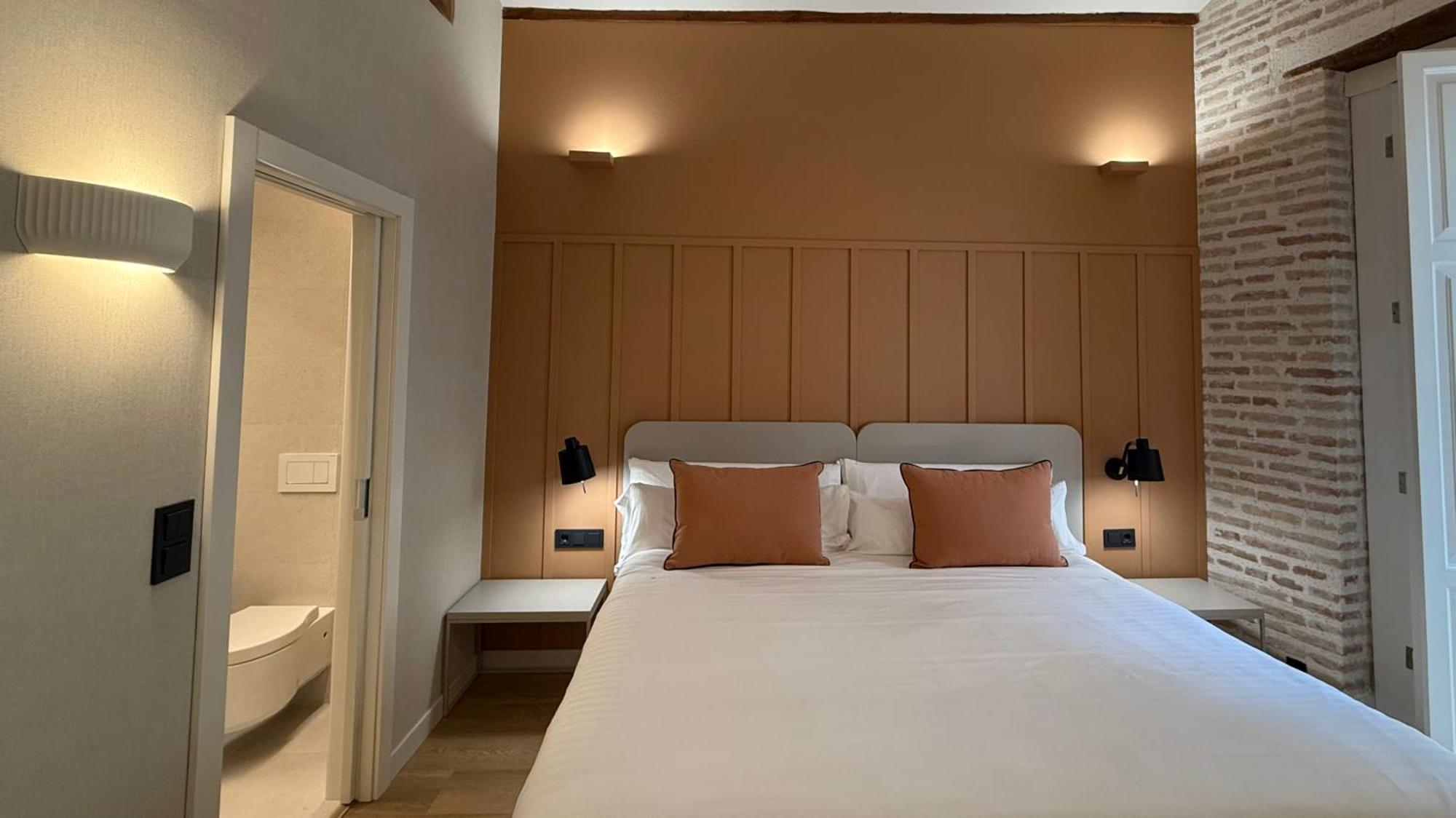 Cosy Rooms Embajador Valencia Exterior photo