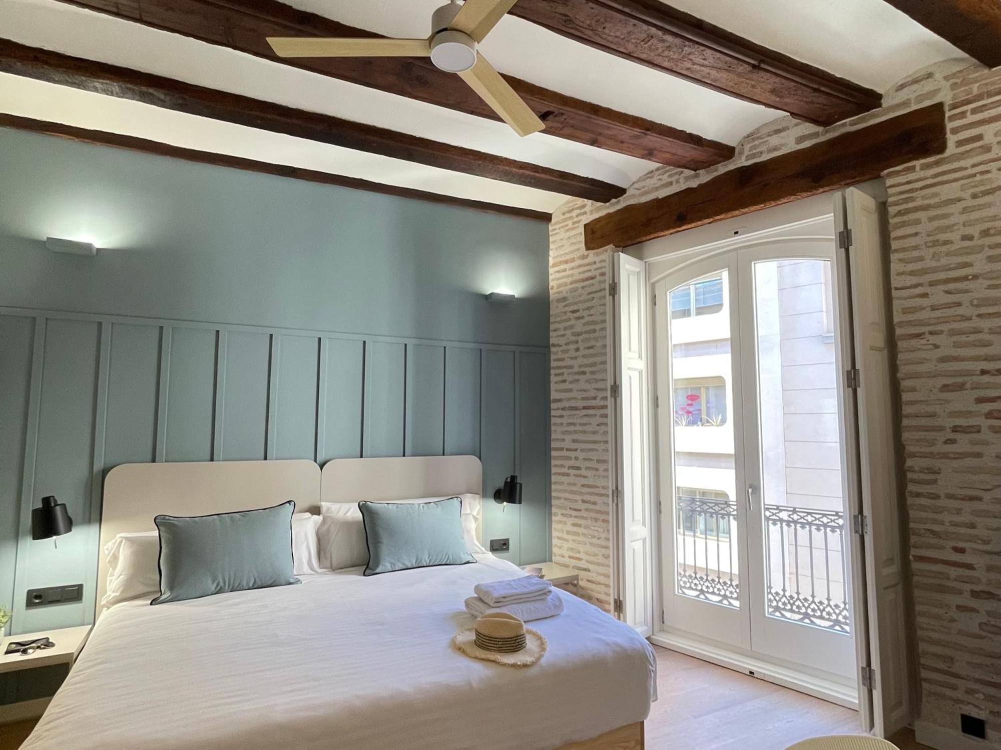 Cosy Rooms Embajador Valencia Exterior photo